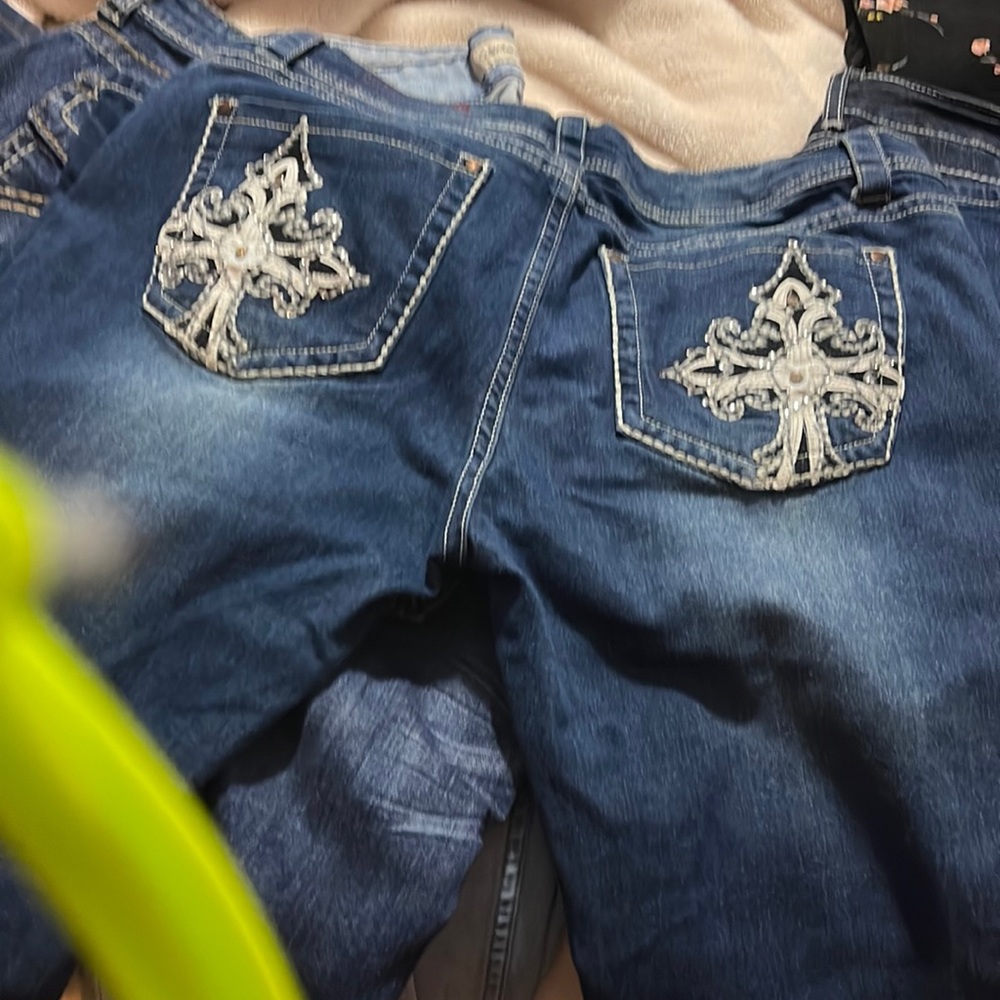 One pair of jeans size 32 by 32 flare cut.
